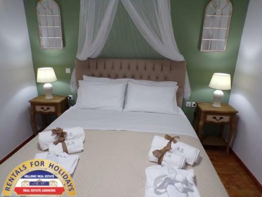 Hellenic Estate Suites Palaiontsiflikion Ngoại thất bức ảnh