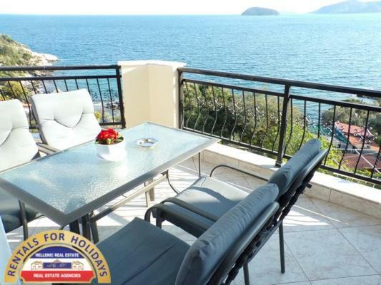 Hellenic Estate Suites Palaiontsiflikion Ngoại thất bức ảnh